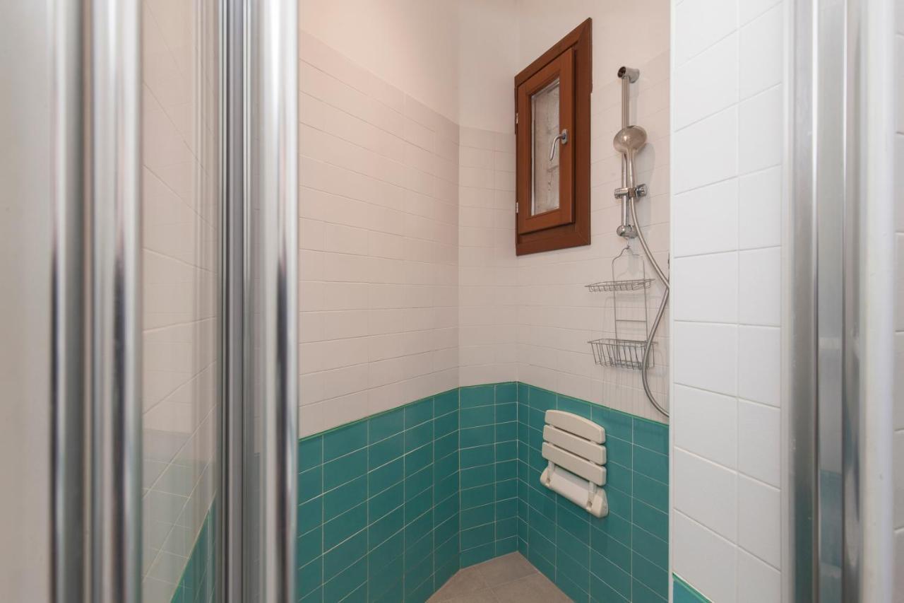 One-Bedroom Apartment,1091785896:JPEG